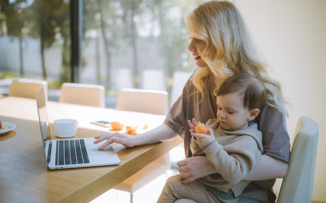 How to Balance Between Career and Motherhood during a Pandemic