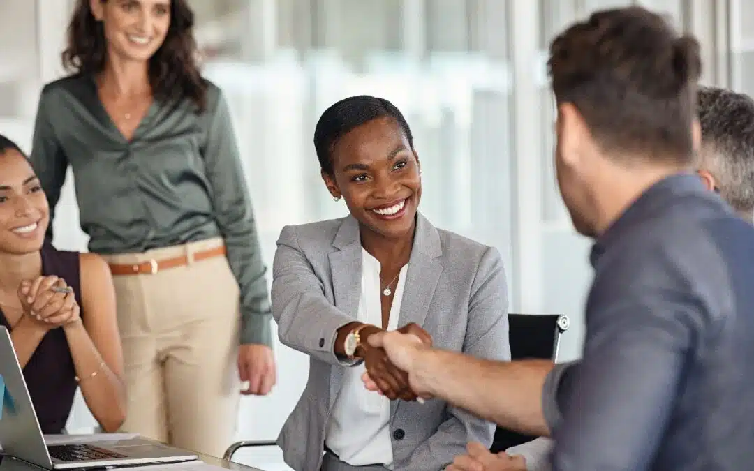 When Does Outsourcing HR Make Sense for a Growing SME?